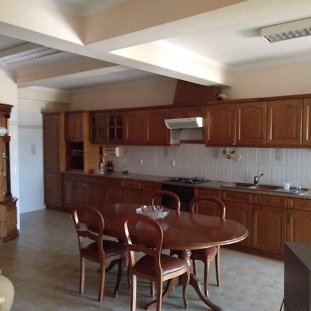 Lamarosa Guest House Torres Novas Exterior foto