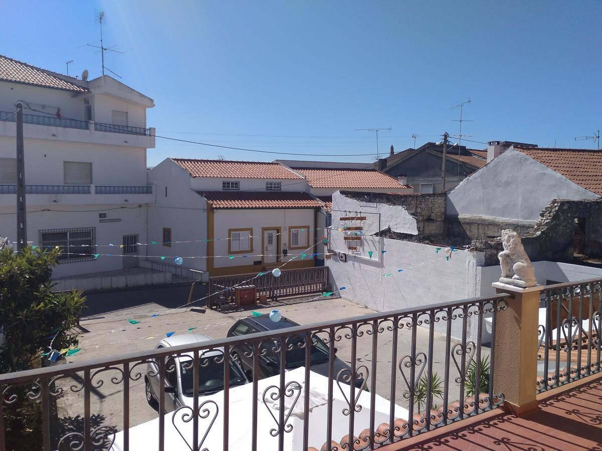 Lamarosa Guest House Torres Novas Exterior foto