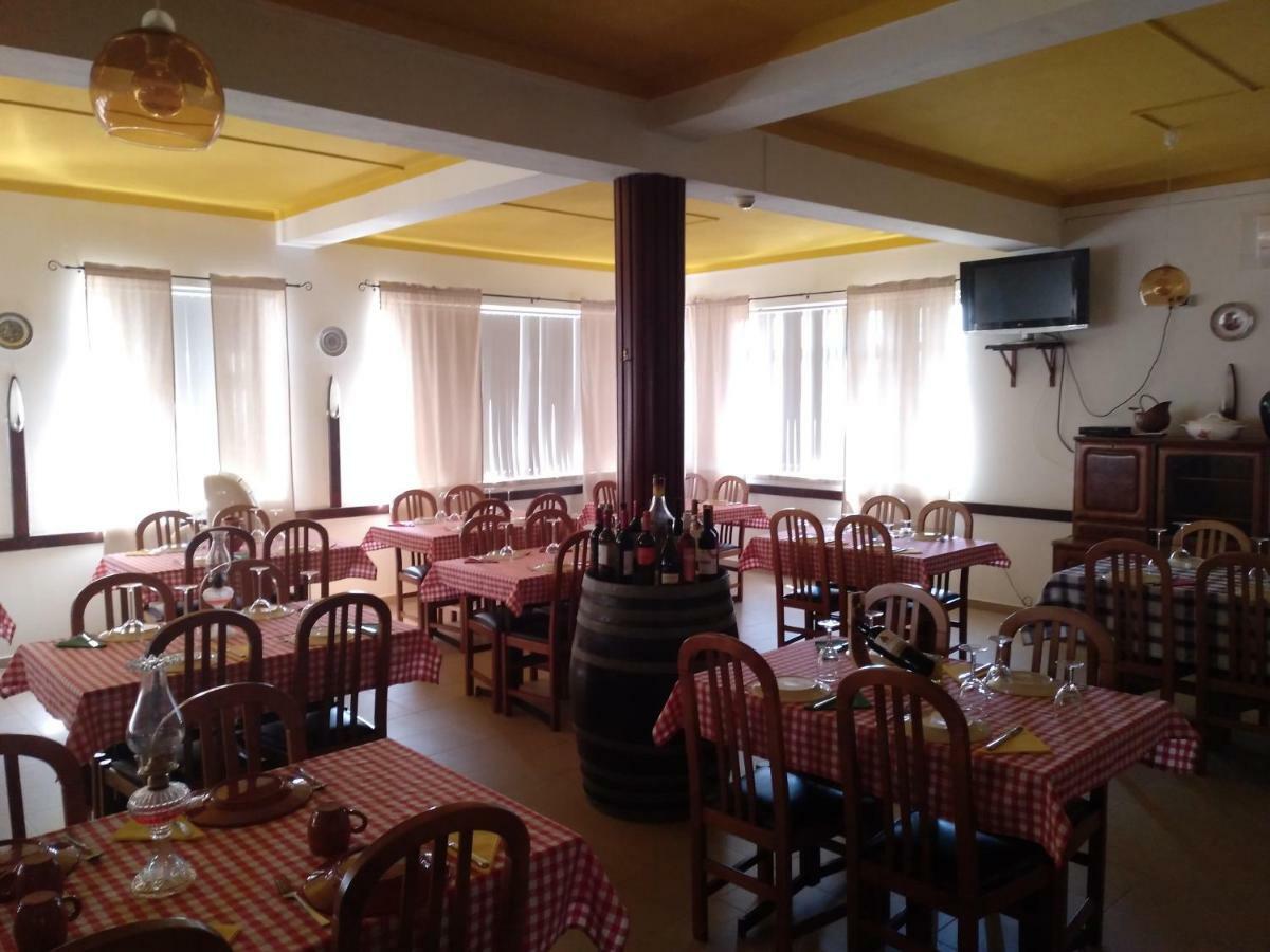 Lamarosa Guest House Torres Novas Exterior foto