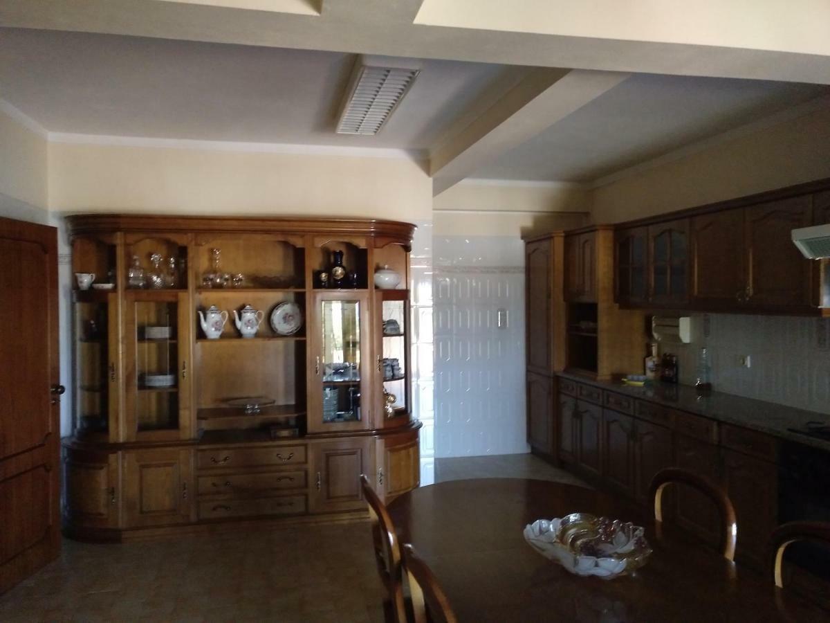 Lamarosa Guest House Torres Novas Exterior foto