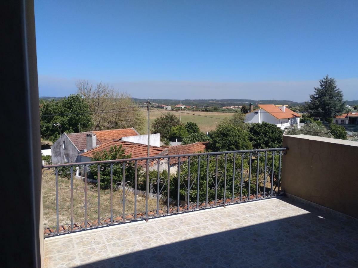 Lamarosa Guest House Torres Novas Exterior foto
